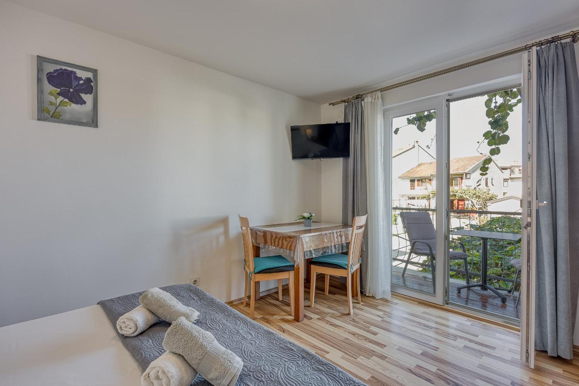 Apartments Orbanic Rovigno Esterno foto
