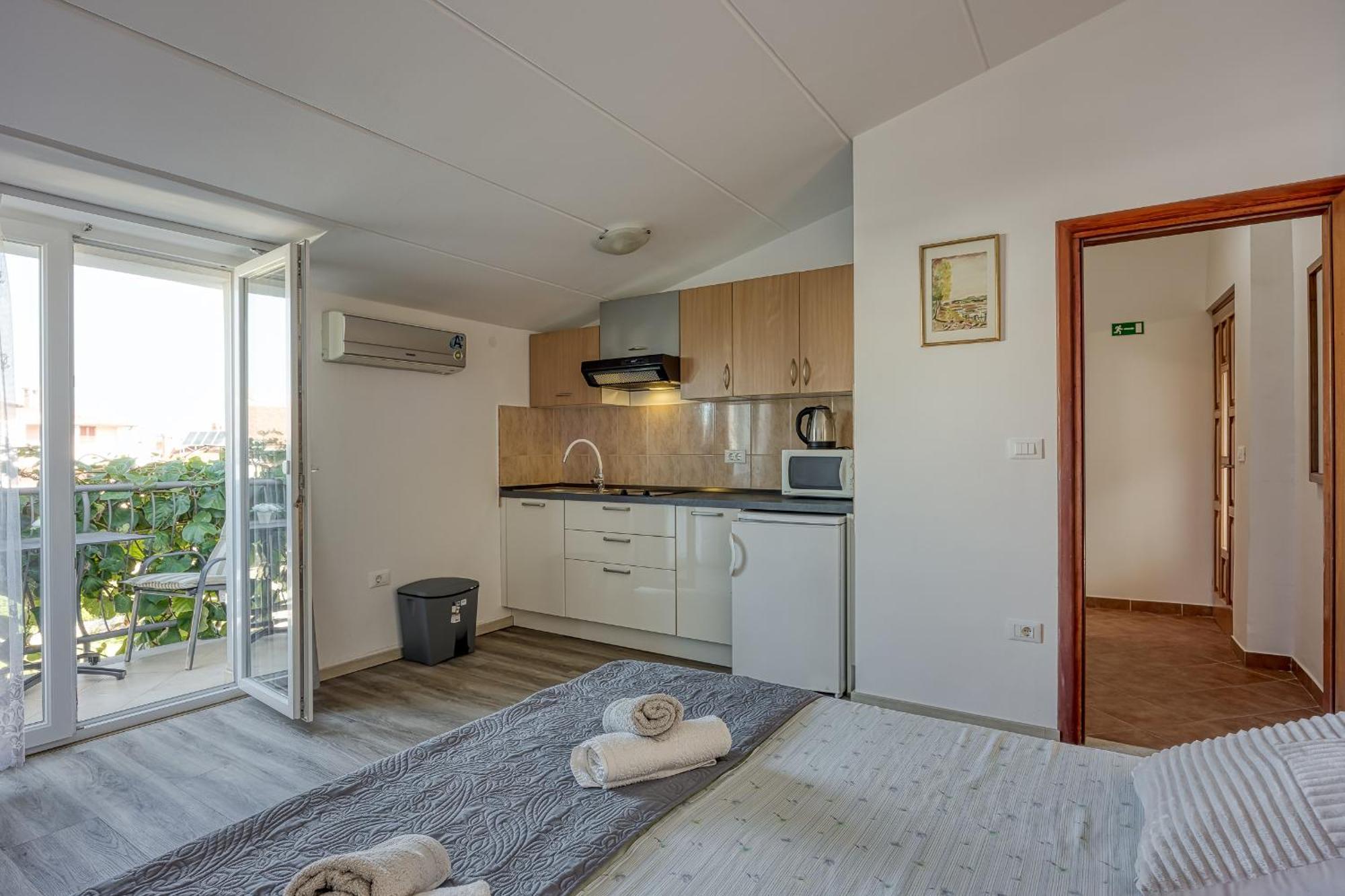 Apartments Orbanic Rovigno Esterno foto